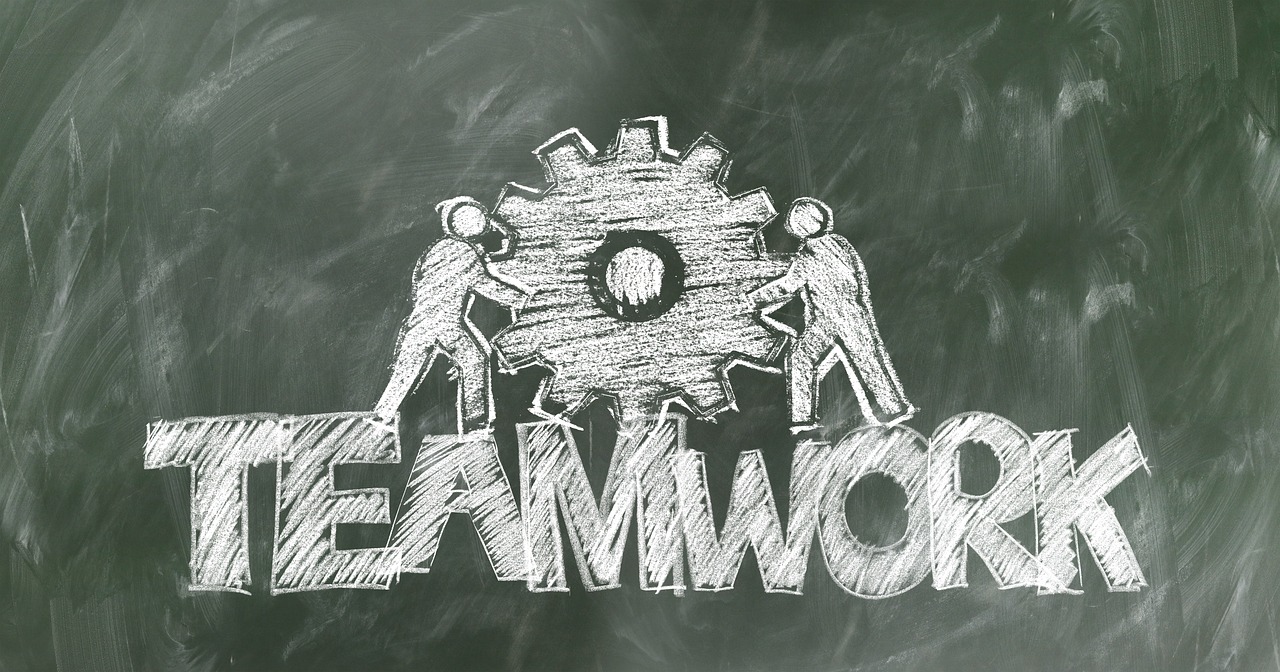 The Role of Communication Tools in Enhancing Team Efficiency